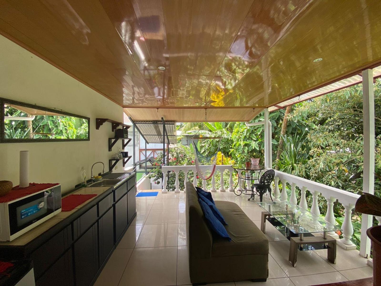 Frias Home Tortuguero Exteriör bild